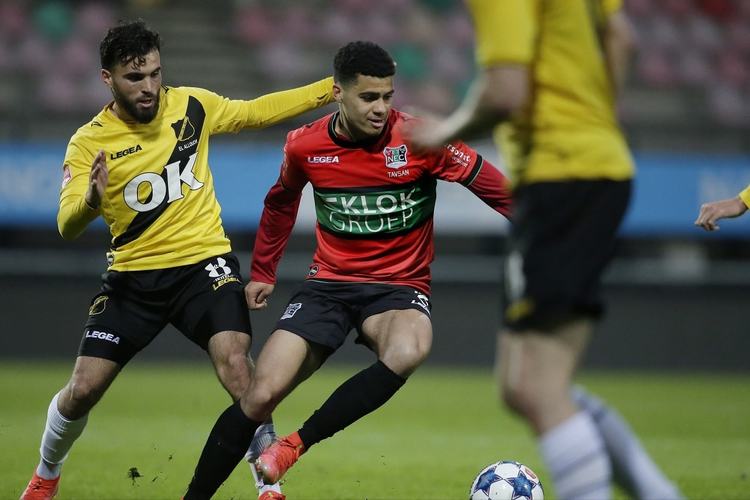 随着多名中 随着多名中