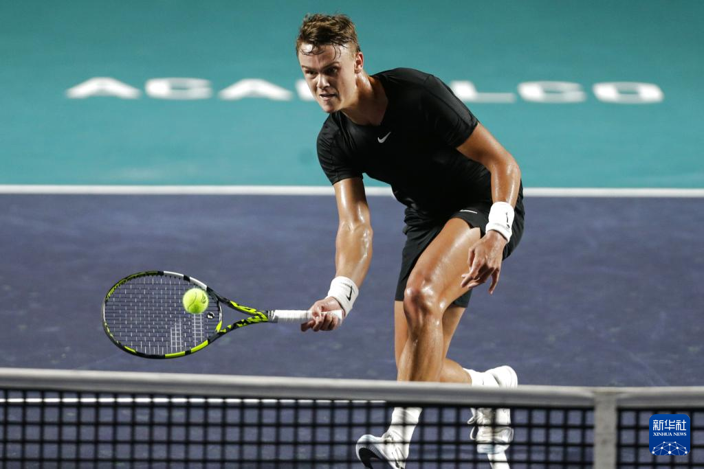 混合接力的 混合接力的