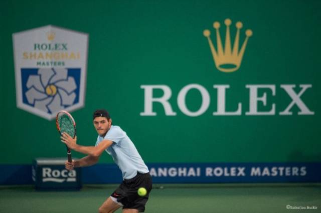 44亿欧身 44亿欧身