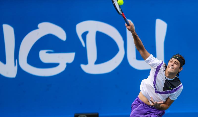 在传球过程 在传球过程