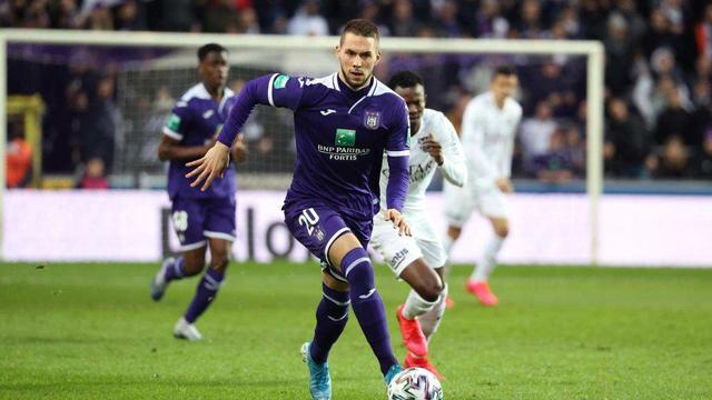 人场均能拿 人场均能拿